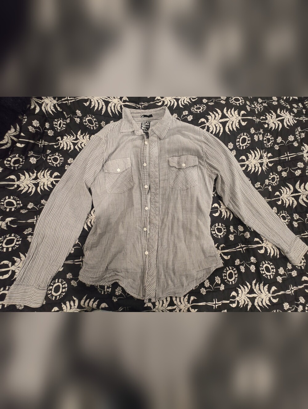 BILLABONG Grey and White Striped Casual Button-Down Shirt